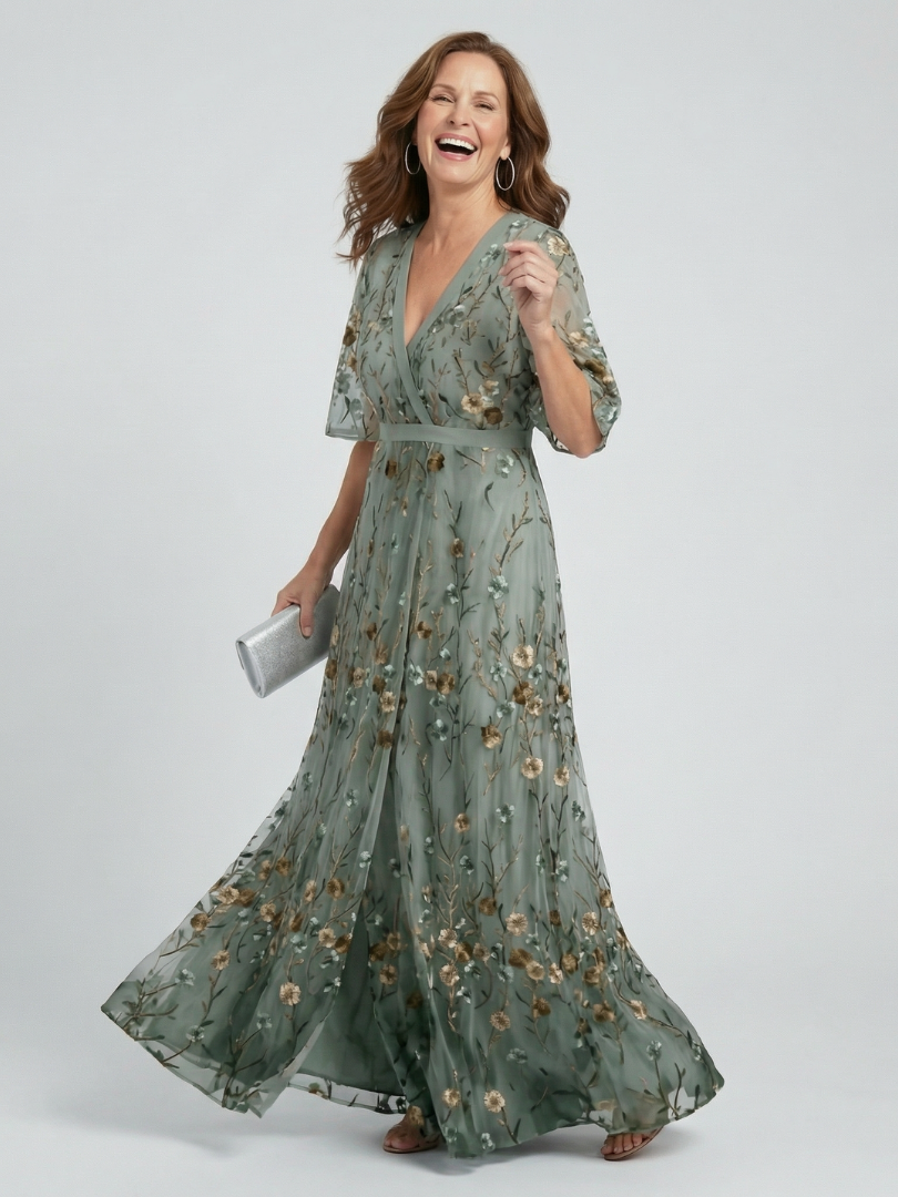 SELORA | Halter Bloom Flow Maxi Dress